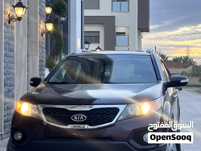 Used Kia Sorento in Tripoli