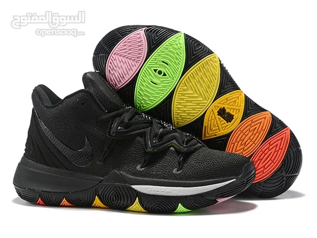 Nike Kyrie 5 Basketball shoes Size 41