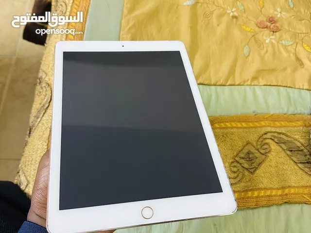 iPad Air 2. Perfect condition.