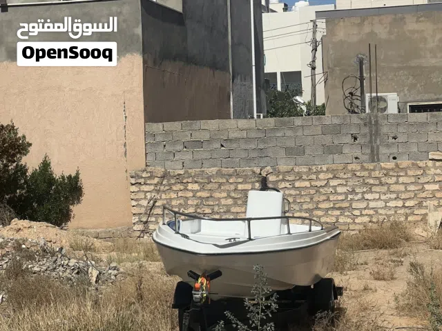 قارب ايطالي نوع GOBBI استيراد امريكي للبيع