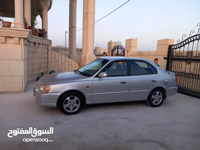 هونداي فيرنا 2001
تومتيك 7جيــــــــــــــــــــد