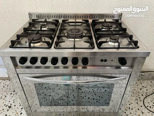 للبيع فرن مستعمل