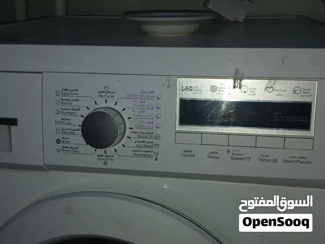 غسالة مستعملة بحالة ممتازة ونظيفة جدًا، استخدام خفيف، تعمل بكفاءة عالية في الغسيل والتنشيف بدون أي م