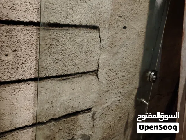 السلام عليكم عندي بيبان جام مستعمل العدد ثنين بيبان جام مال اسواق