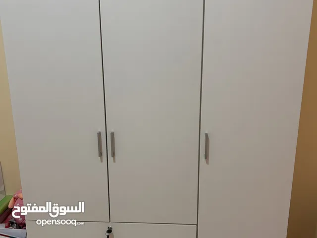 اغراض مستعملة للبيع
