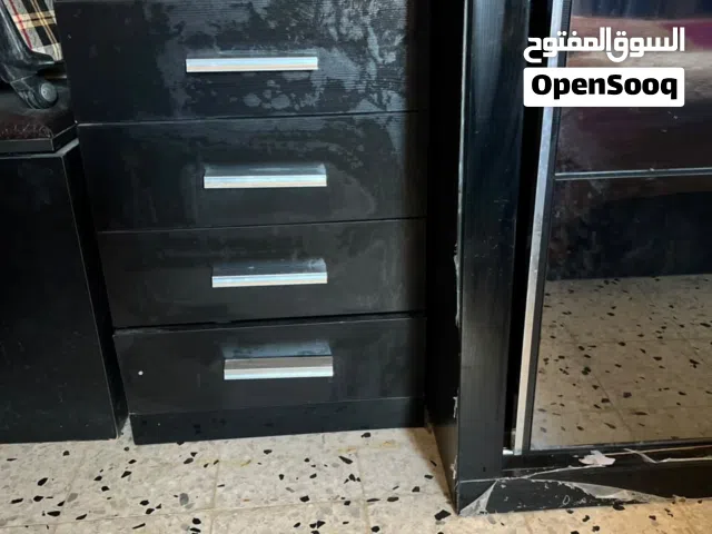 أثات مستعمل
