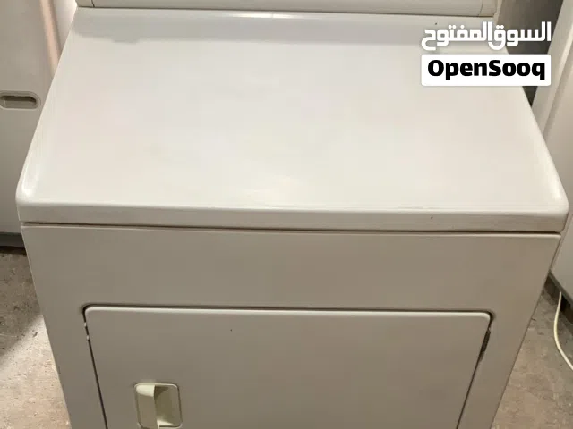 Dryer for sale frigidaire big size
