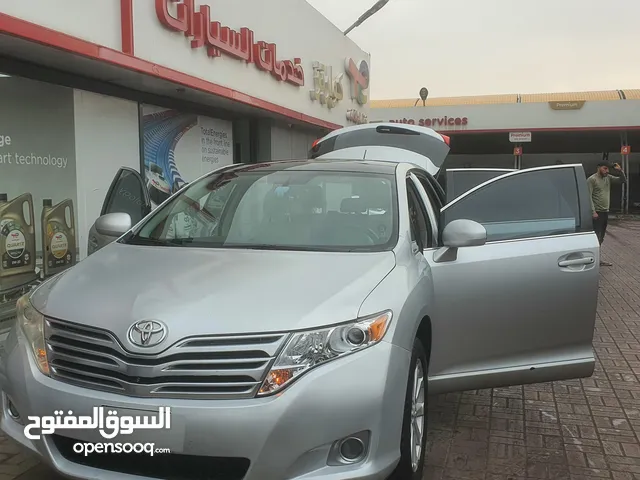 Toyota venza  L 2011