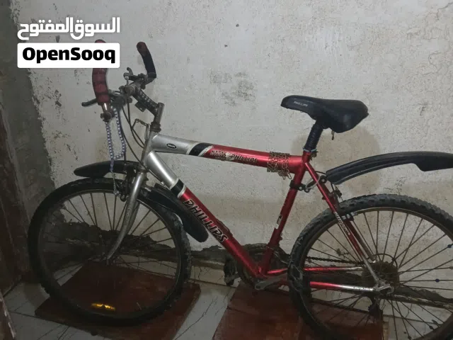 للبيع دراجة وارد ابو ظبي فليبس مركونة من 5 سنين