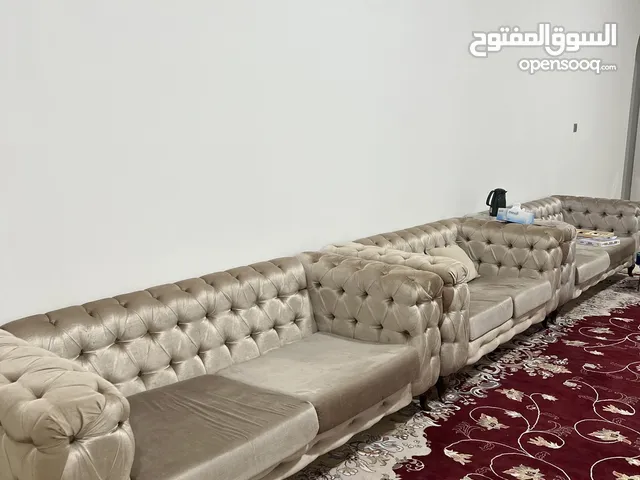 كراسي وكنب .