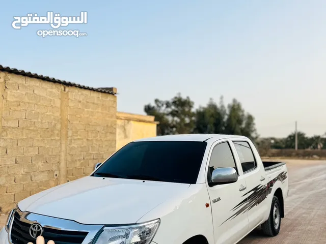Toyota Hilux 2013 in Misrata