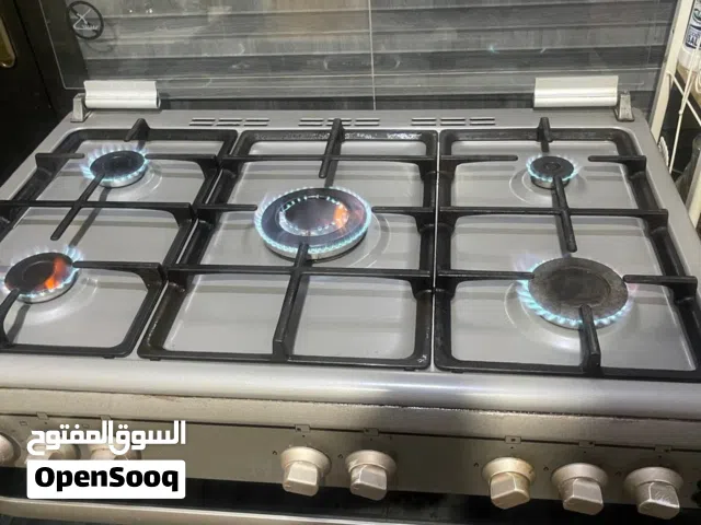 فرن شبه جديد