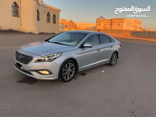 سلام عليكم ورحمة الله وبركاته .. نوع السياره : سوناتا الموديل : 2016 الفئة : نص فل ا