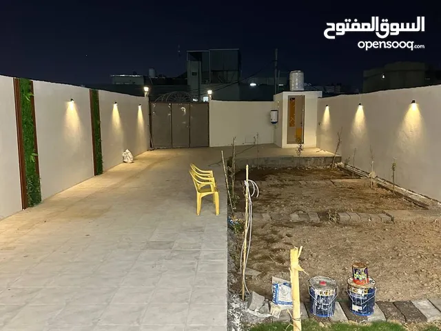 300 m2 3 Bedrooms Villa for Sale in Basra Tannumah