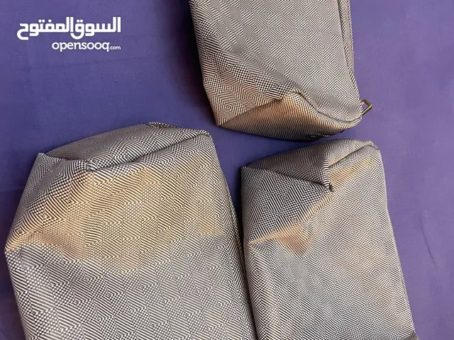 مجموعة شنط يد ماركة حبة بخمس ريالات
