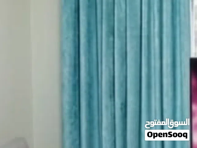 ستائر قطيفة تقيلة