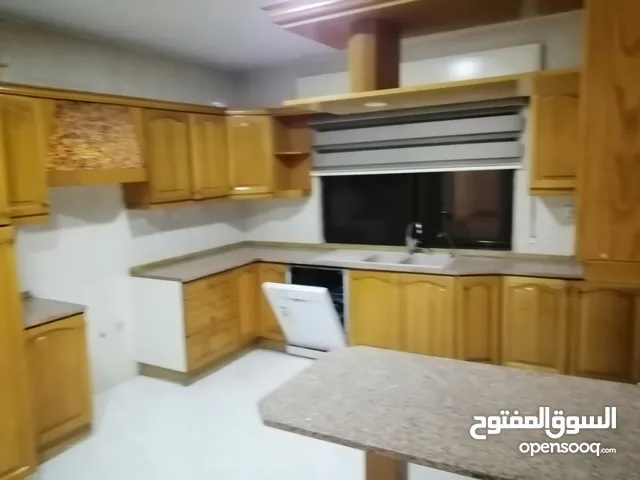 185 m2 3 Bedrooms Apartments for Rent in Amman Um Uthaiena