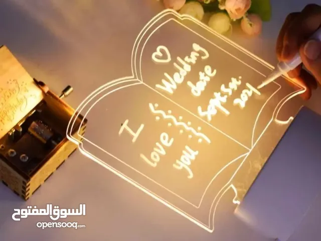 للبيع بالجمله  تحفه اكريلك مضيئ