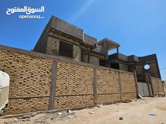720 m2 More than 6 bedrooms Townhouse for Sale in Basra Baradi'yah