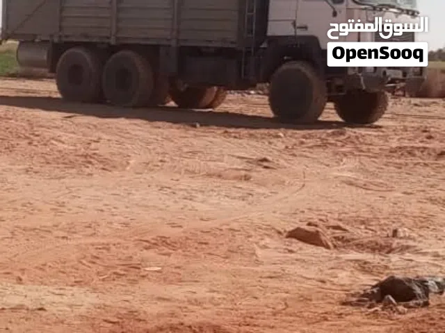 مان صحراوية