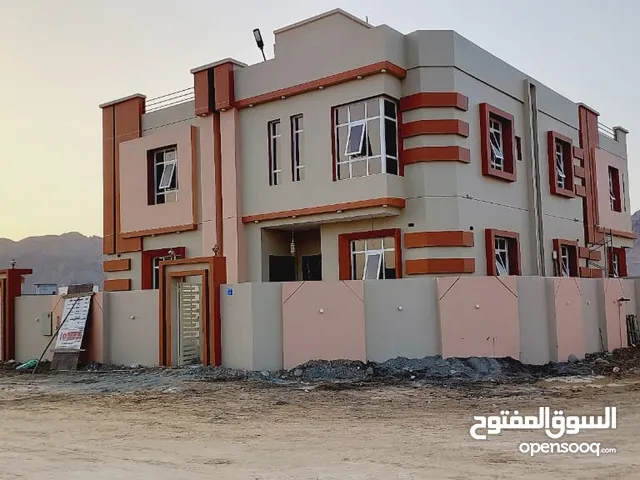363 m2 More than 6 bedrooms Villa for Sale in Muscat Amerat