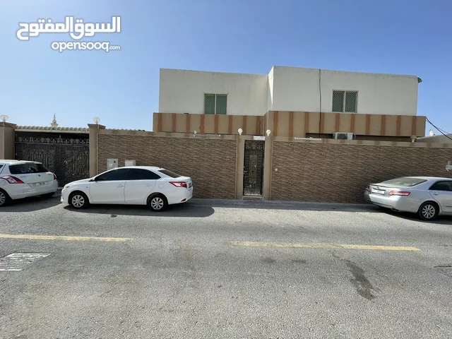 23 m2 More than 6 bedrooms Villa for Sale in Sharjah Al Hazana