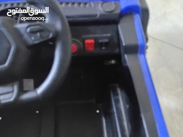 سيارة شحن للبيع بسعر ممتاز 65دينار غير قابل للتفاوض