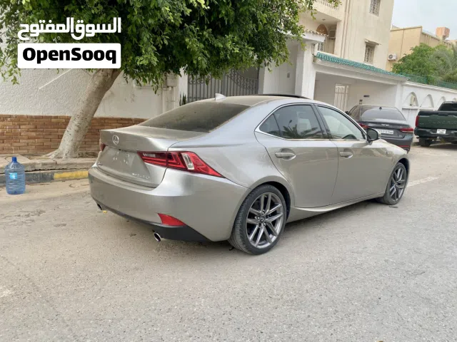 2016 لكزس IS IS 350
