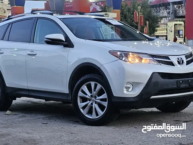 Used Toyota RAV 4 in Sana'a