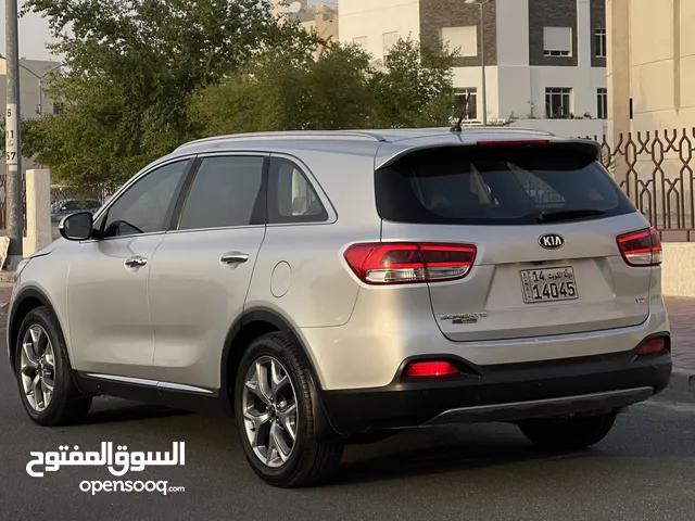 Used Kia Sorento in Kuwait City