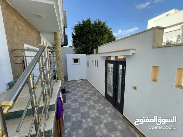 175 m2 4 Bedrooms Villa for Rent in Tripoli Al-Shok Rd