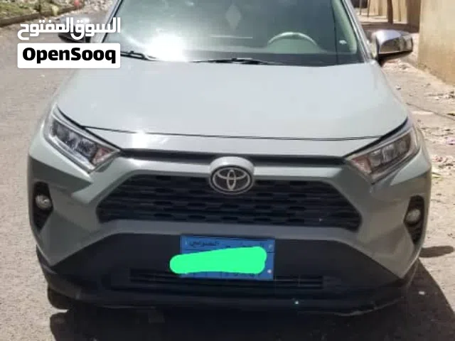 2020 تويوتا راف فور XLE