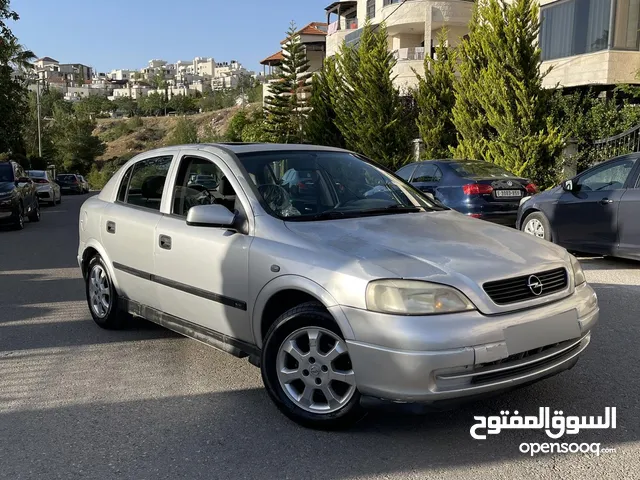 اوبل استرا 2002