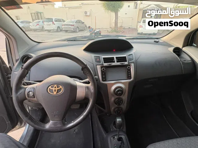 2010 Toyota Yaris Basic