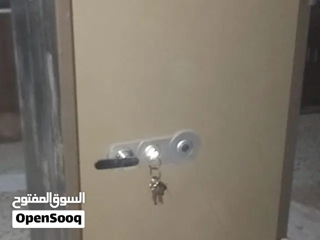 خزنة مستعملة