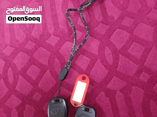 2011, تويوتا, يارس, E