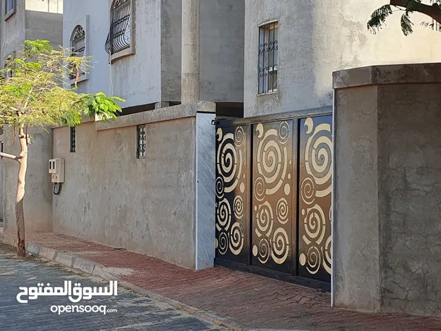 600m2 3 Bedrooms Villa for Sale in Benghazi Al-Hai Al-Jamei