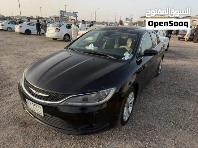 2015 كرايسلر 200 Limited