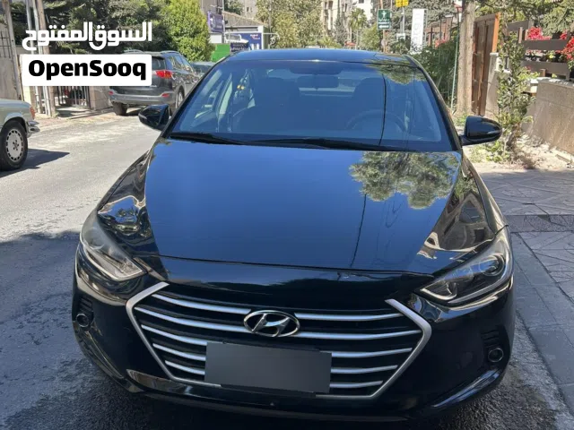 2017 هيونداي النترا Limited