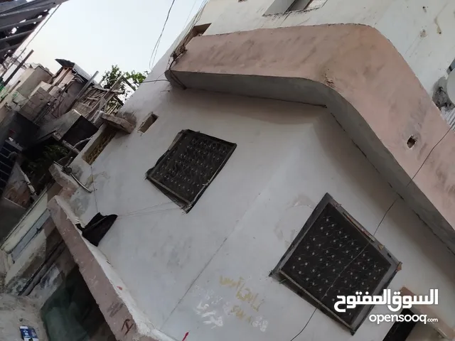 Building for Sale in Amman Baqa'a Camp