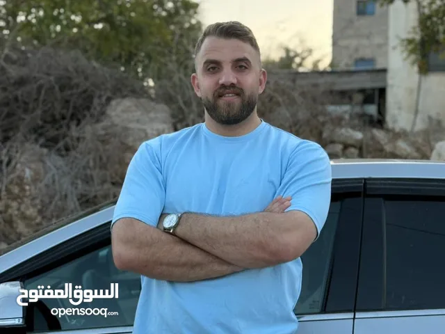 كرم امجد بصلات