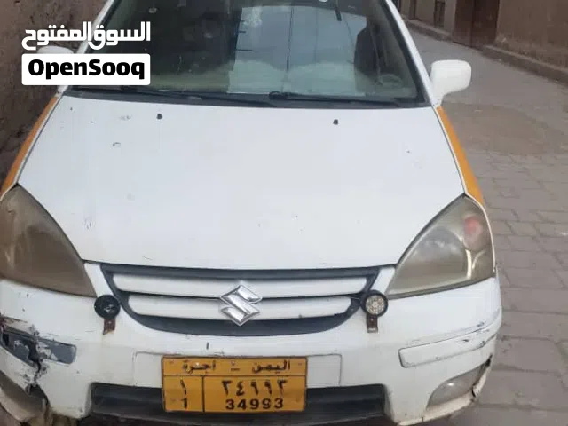 ليانا اجره سياره نضيفه للبيع