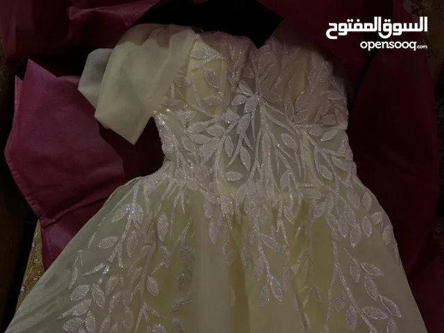 فستان سهرة اصفر