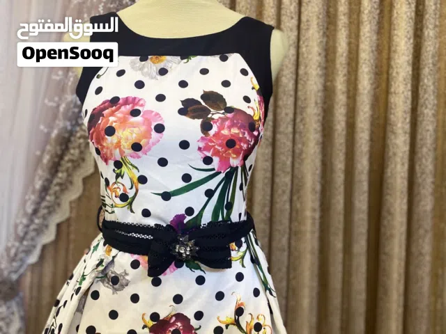 فستان عمر محير قطعه واحد فقط