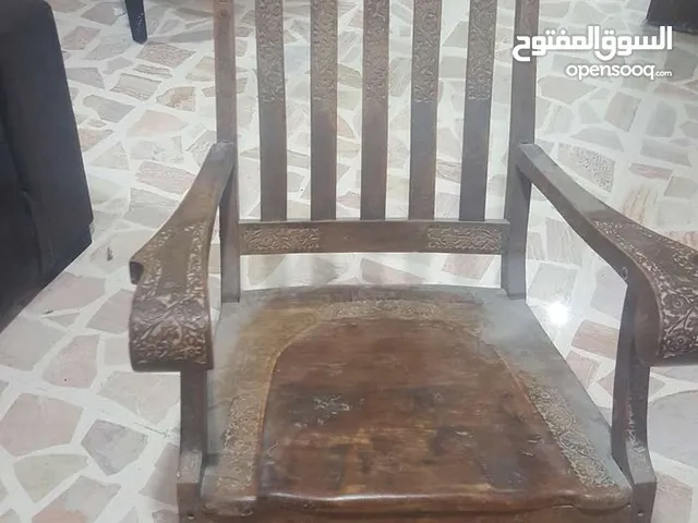 كرسي هزاز قديم جدا للبيع