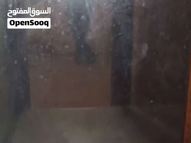 حصل قبل ارتفاع الاسعار دولاب ايطالي خشب تقيل 4 دلفات مع مرايه في الوسط+ دولاب صغير 2 دلفه مع ادراج