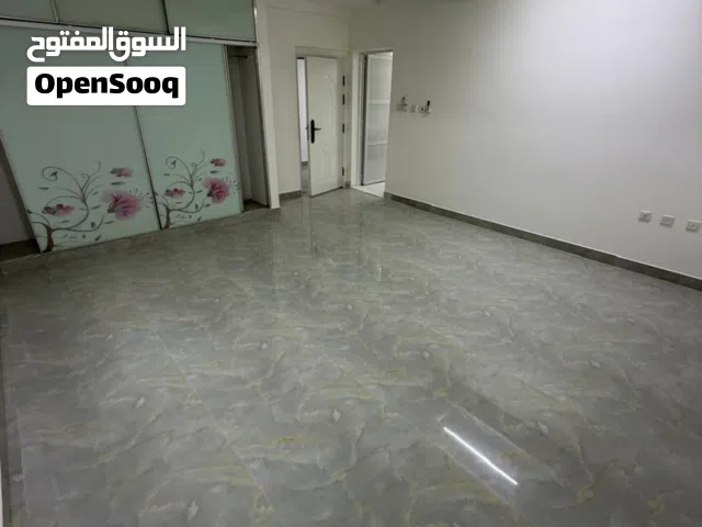 متاح غرف وحمام واستديوهات في الحيل شارع الروضه شامل الفواتير
