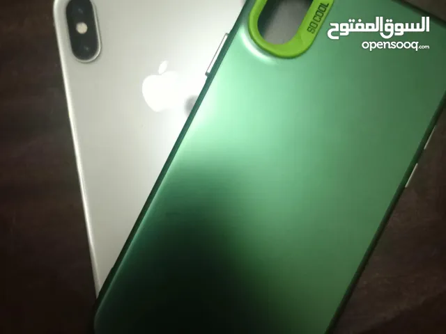 Apple iPhone 11 64 GB in Amman