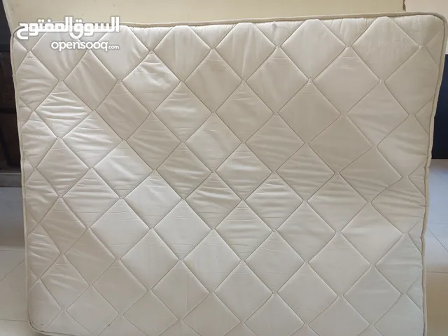 للبيع فرشة مزدوجة نوع ممتاز