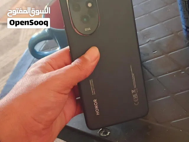 هونور200 الجهاز الغني عن التعريف